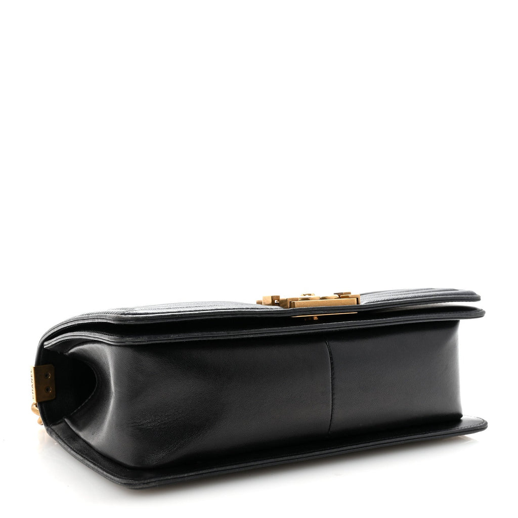 Lambskin Quilted Medium Boy Flap Black