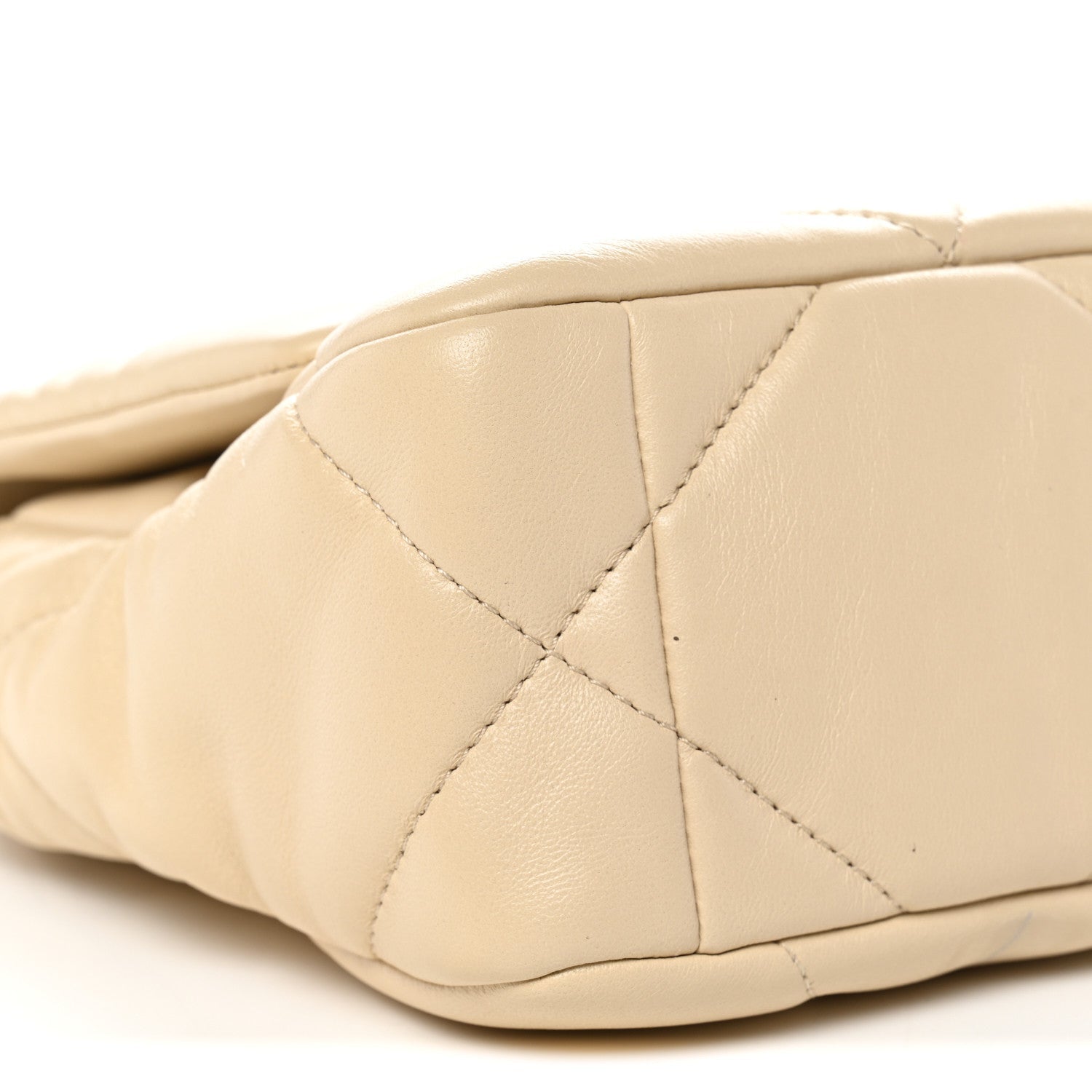 Lambskin Quilted Medium Chanel 19 Flap Beige