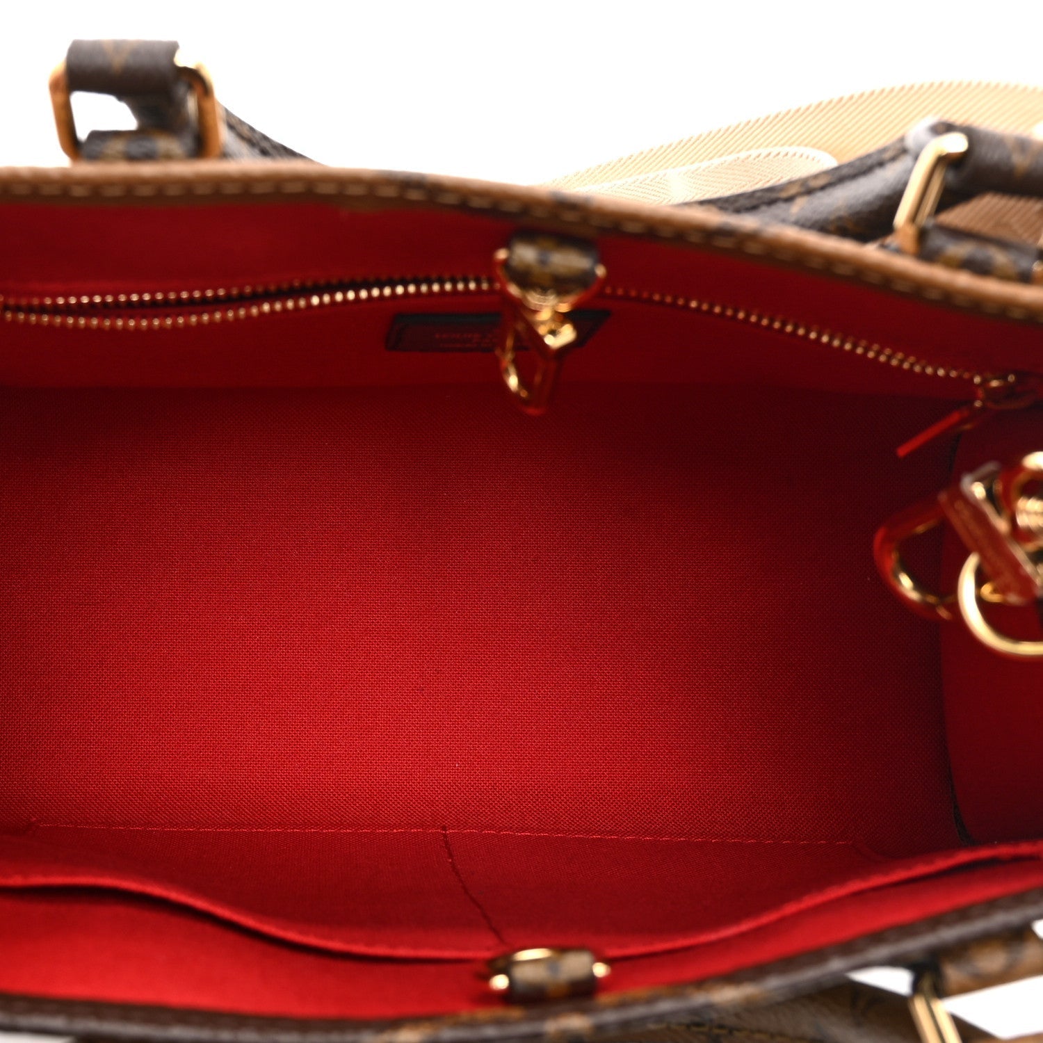 Reverse Monogram Giant Onthego PM