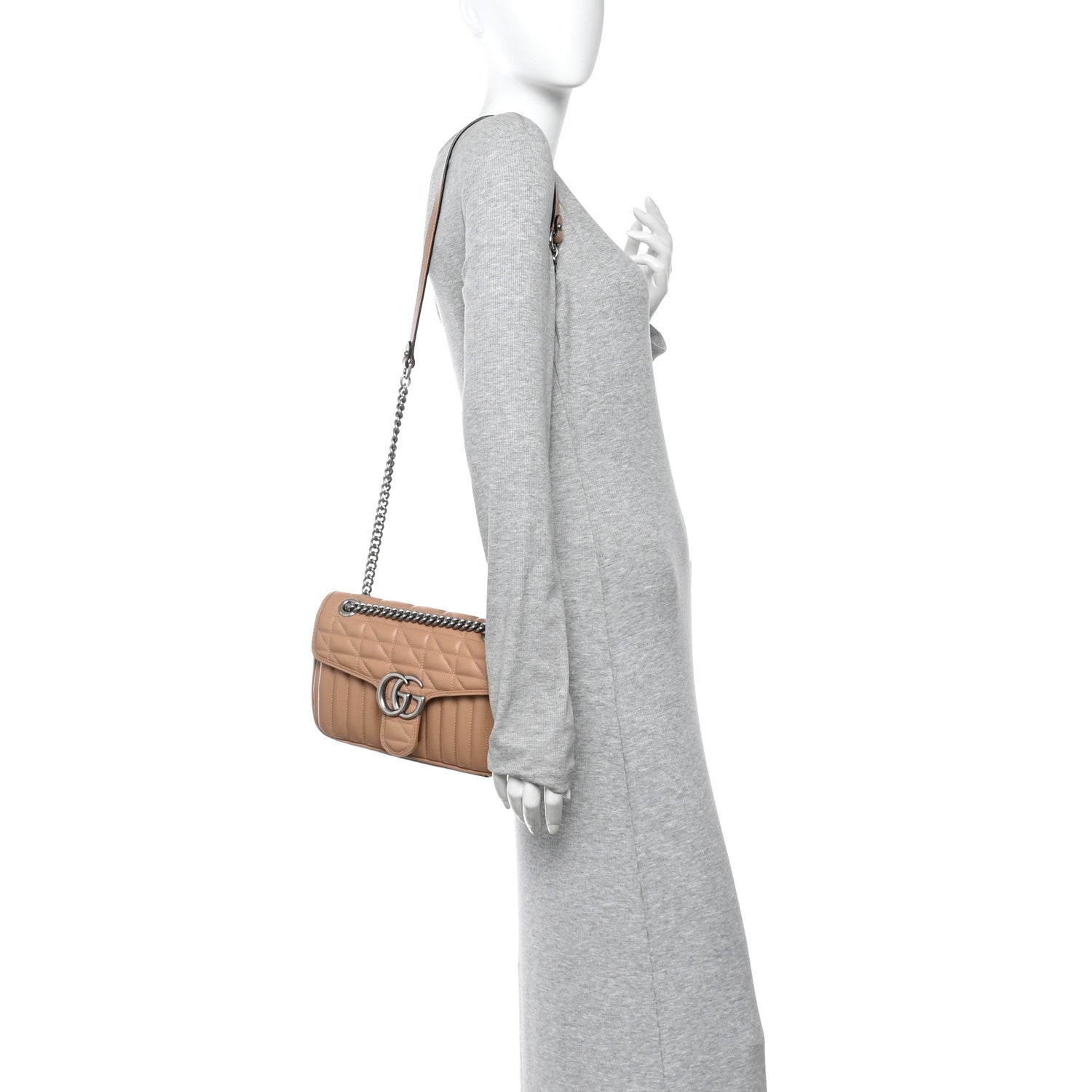 Calfskin Matelasse Aria Small GG Marmont Shoulder Bag Camelia