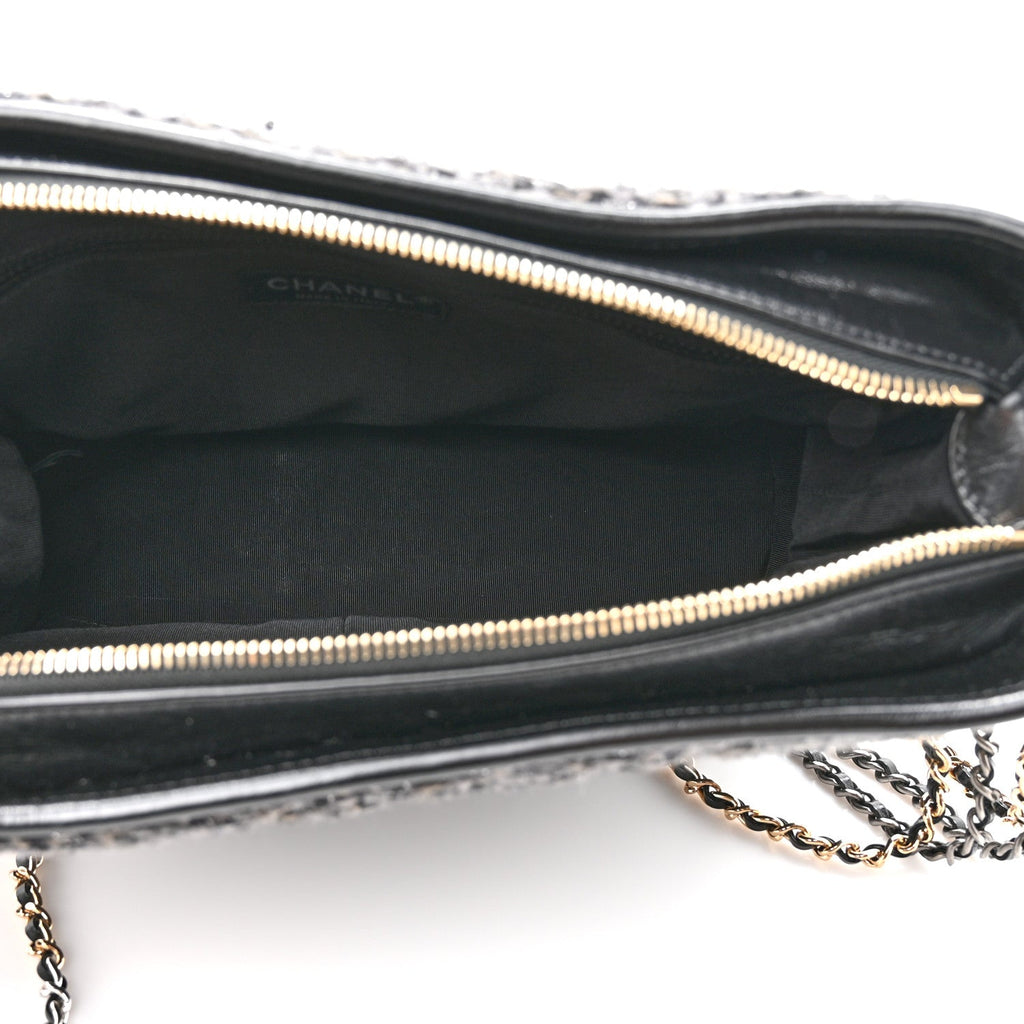Tweed Calfskin Quilted Medium Gabrielle Hobo Black