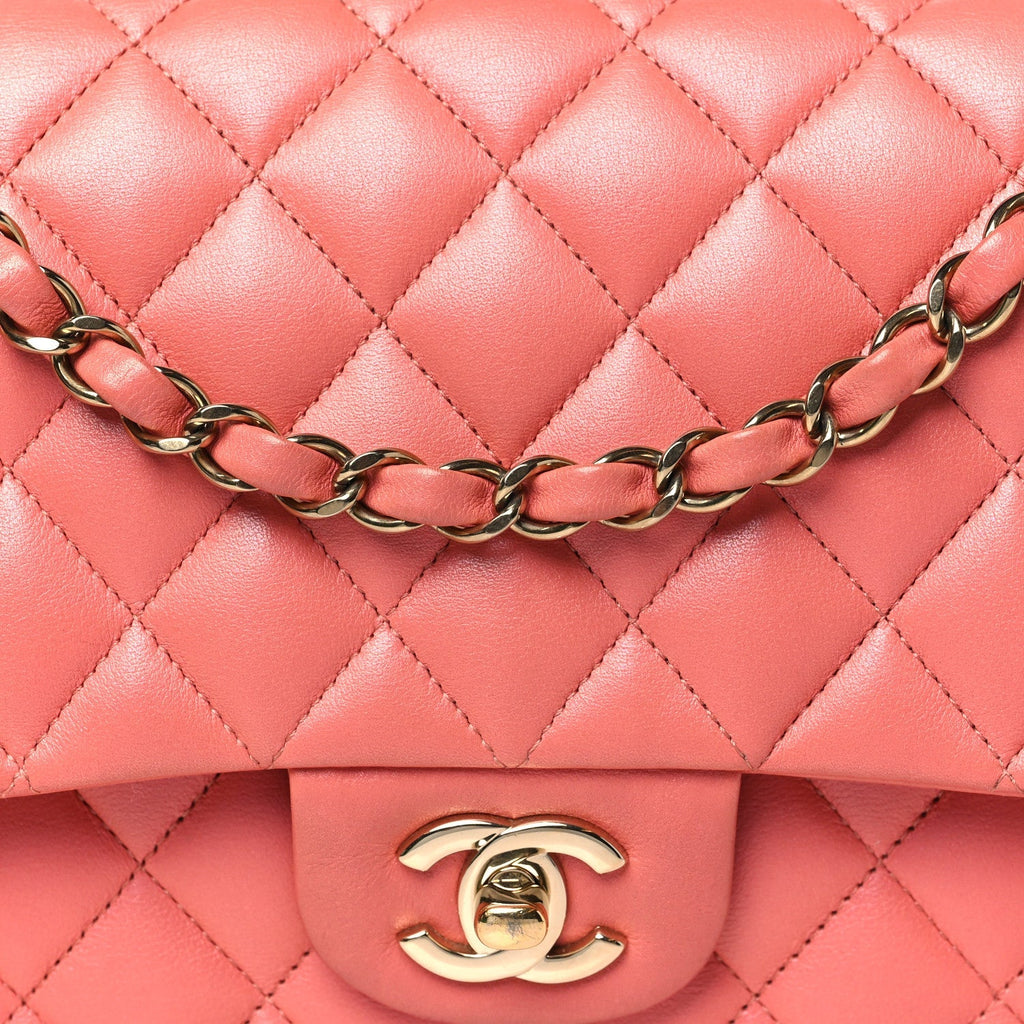 Iridescent Lambskin Quilted Medium Double Flap Pink