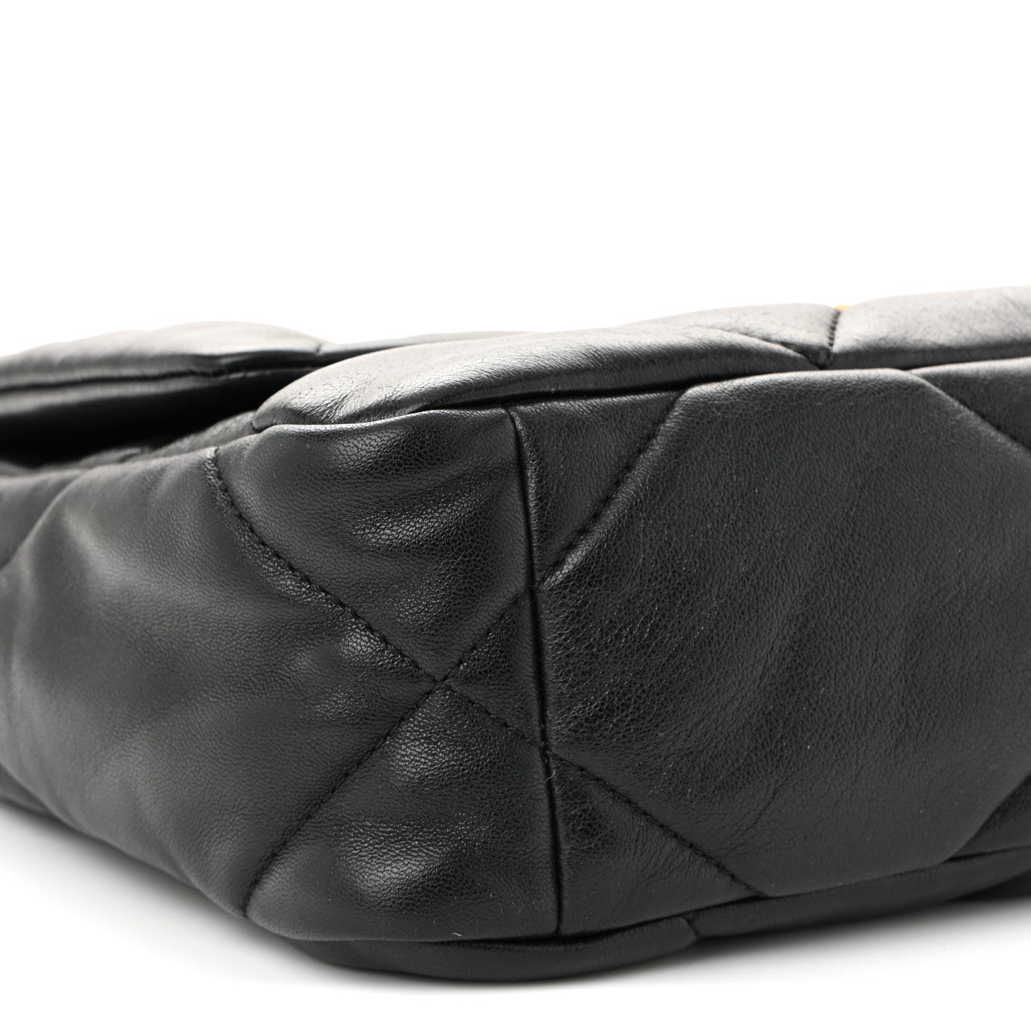 Lambskin Quilted Medium Chanel 19 Flap Black