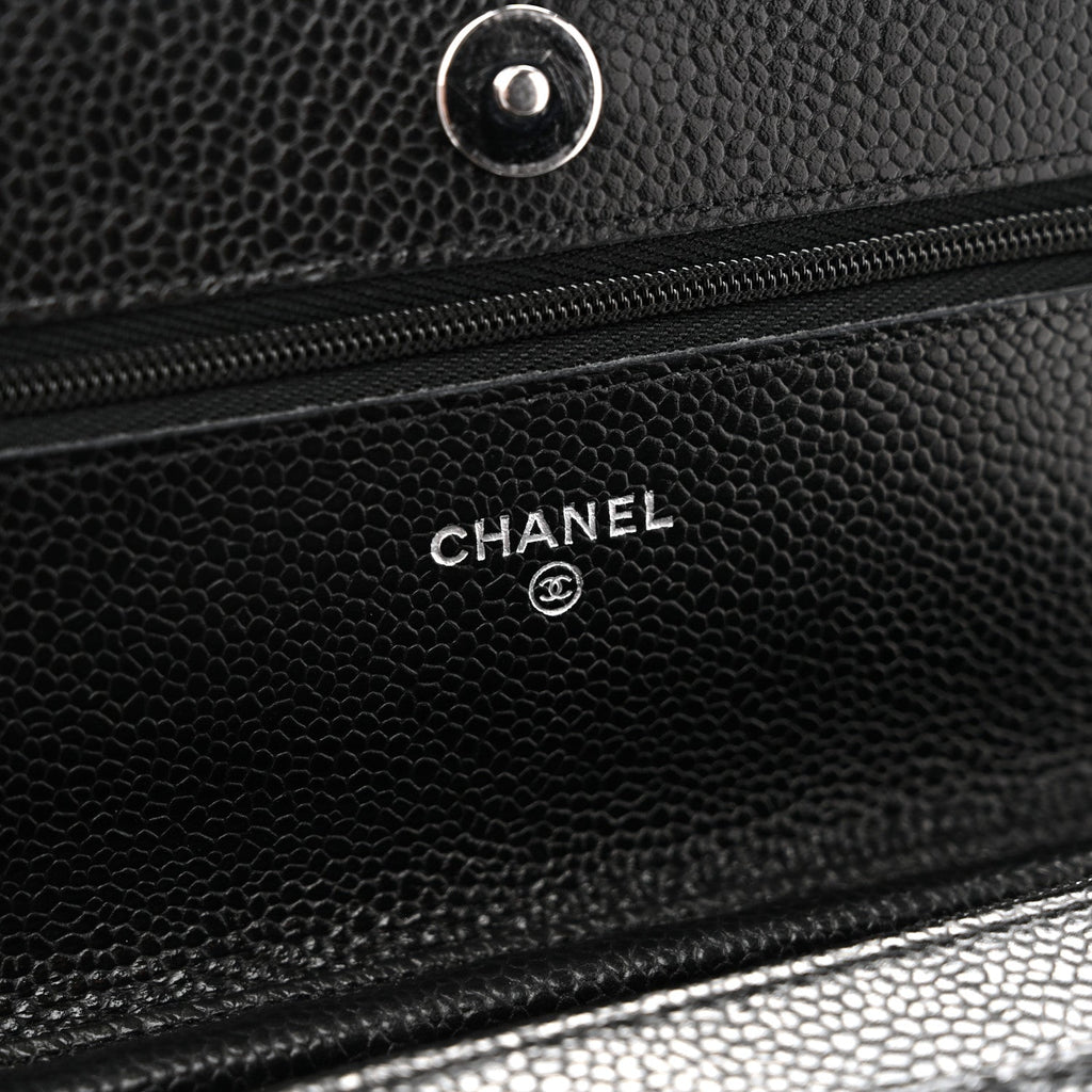 Caviar Quilted Wallet on Chain WOC Black