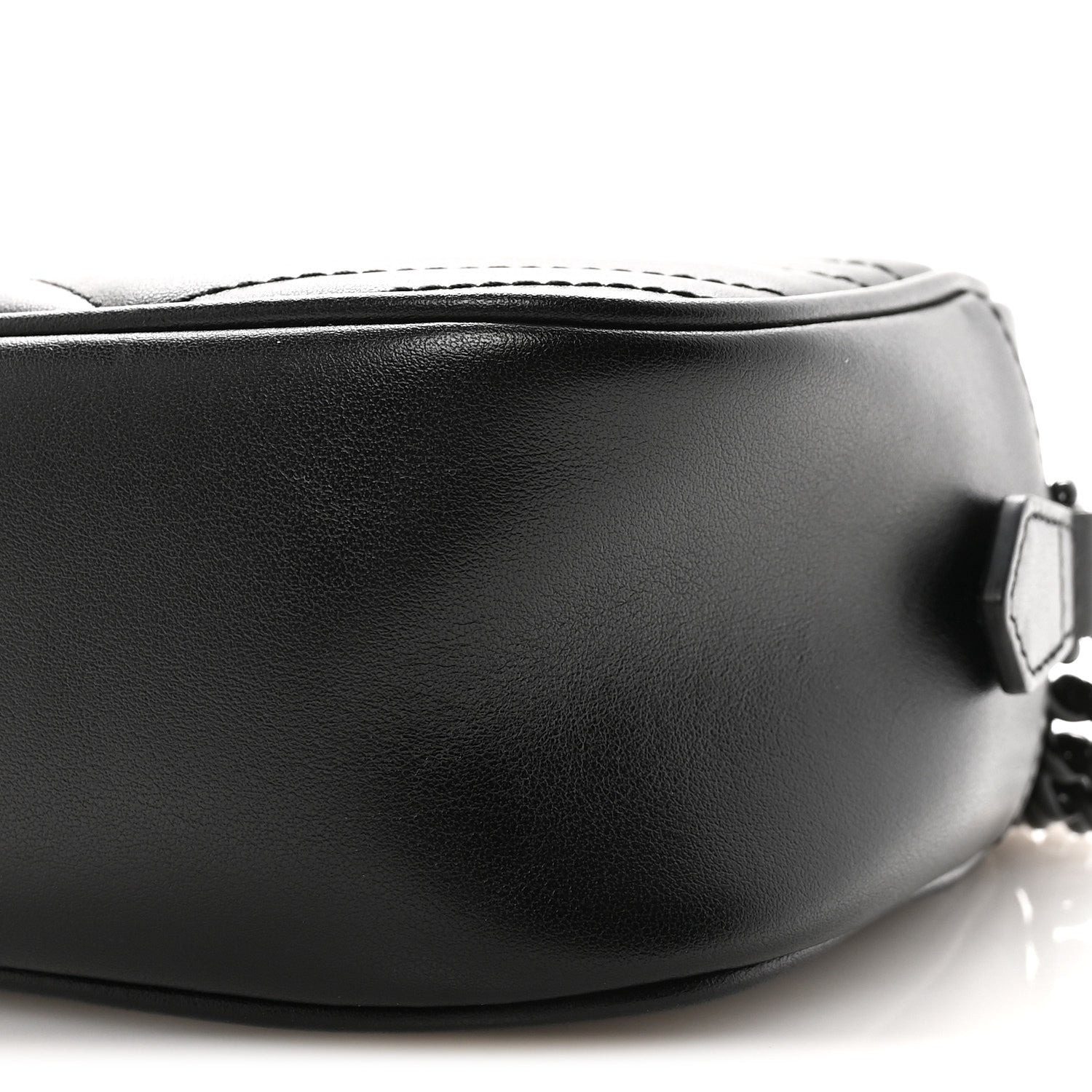 Calfskin Matelasse Monochrome Small GG Marmont Chain Shoulder Bag Black