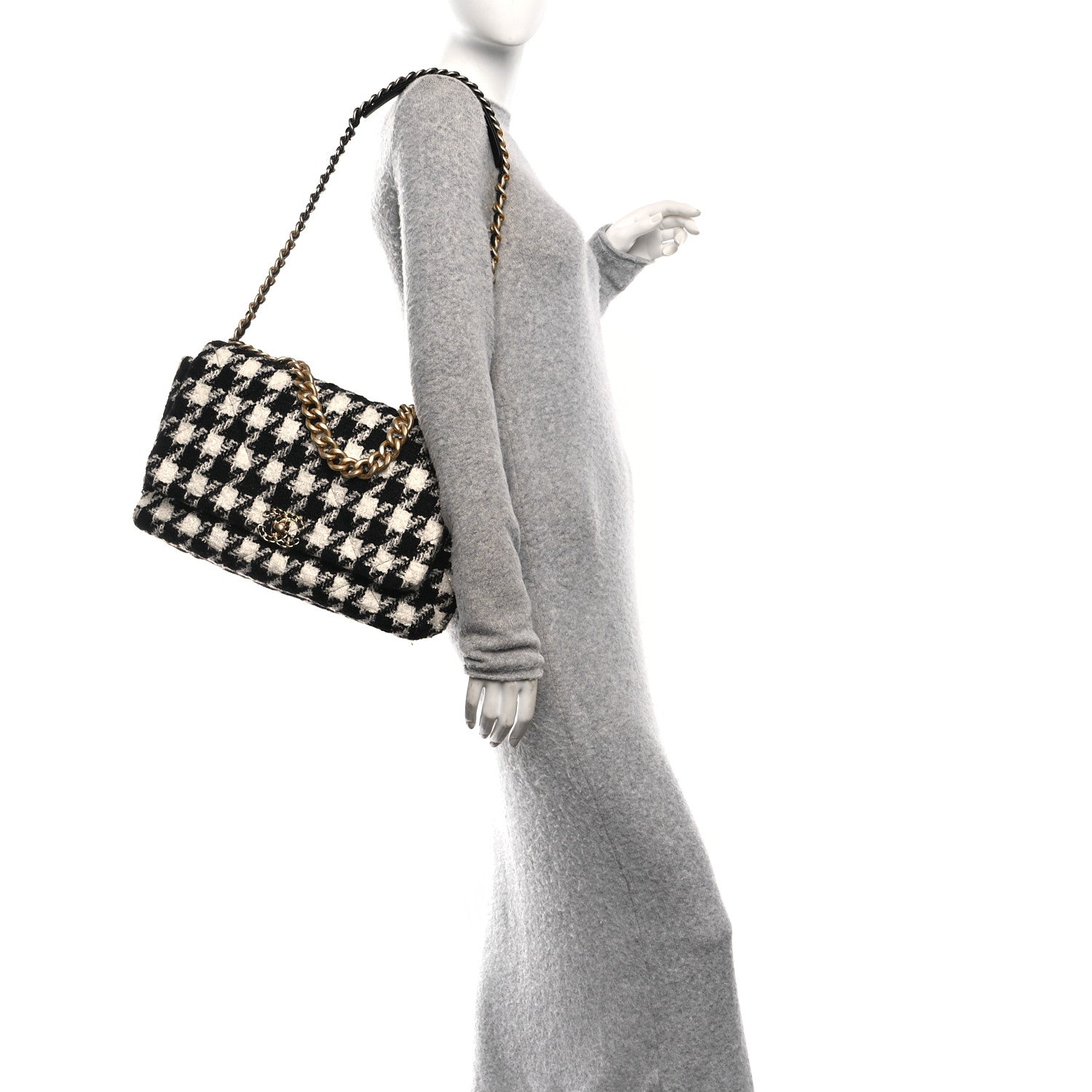 Tweed Quilted Maxi Chanel 19 Flap Black Ecru White
