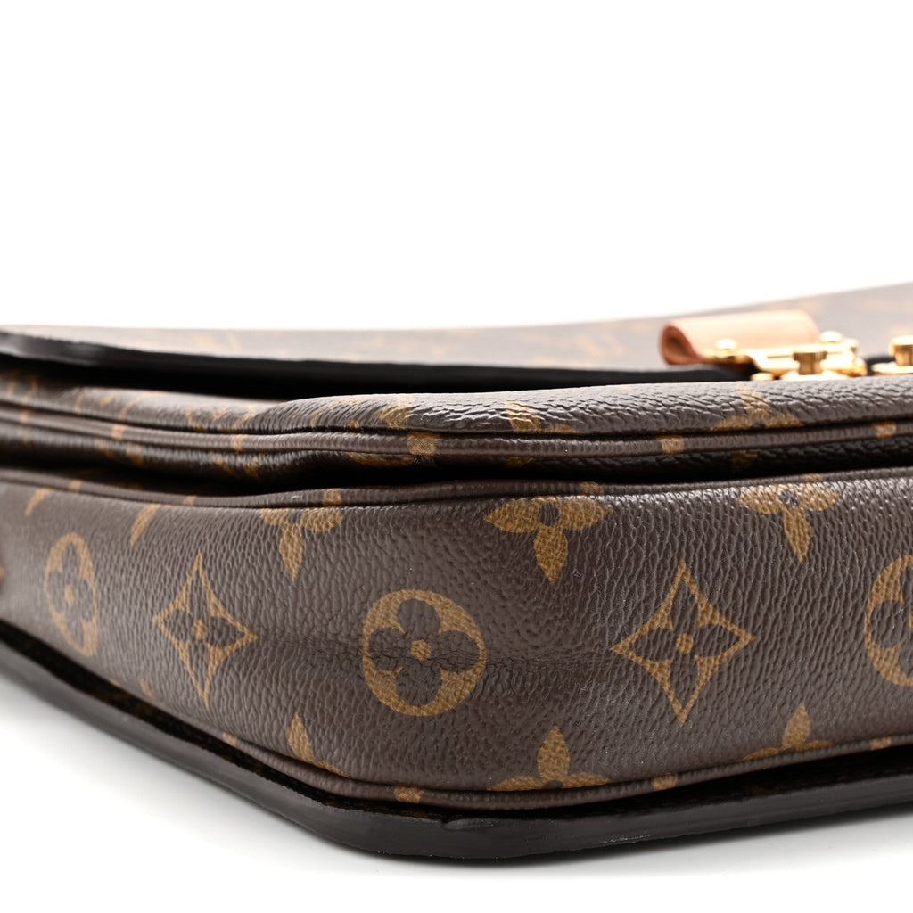 Monogram Pochette Metis