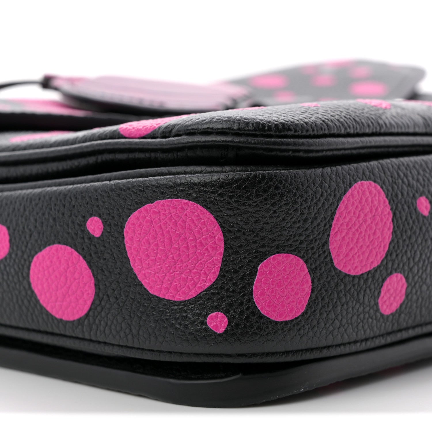 LV x YK Empreinte Monogram Giant Pochette Metis Black Fuchsia