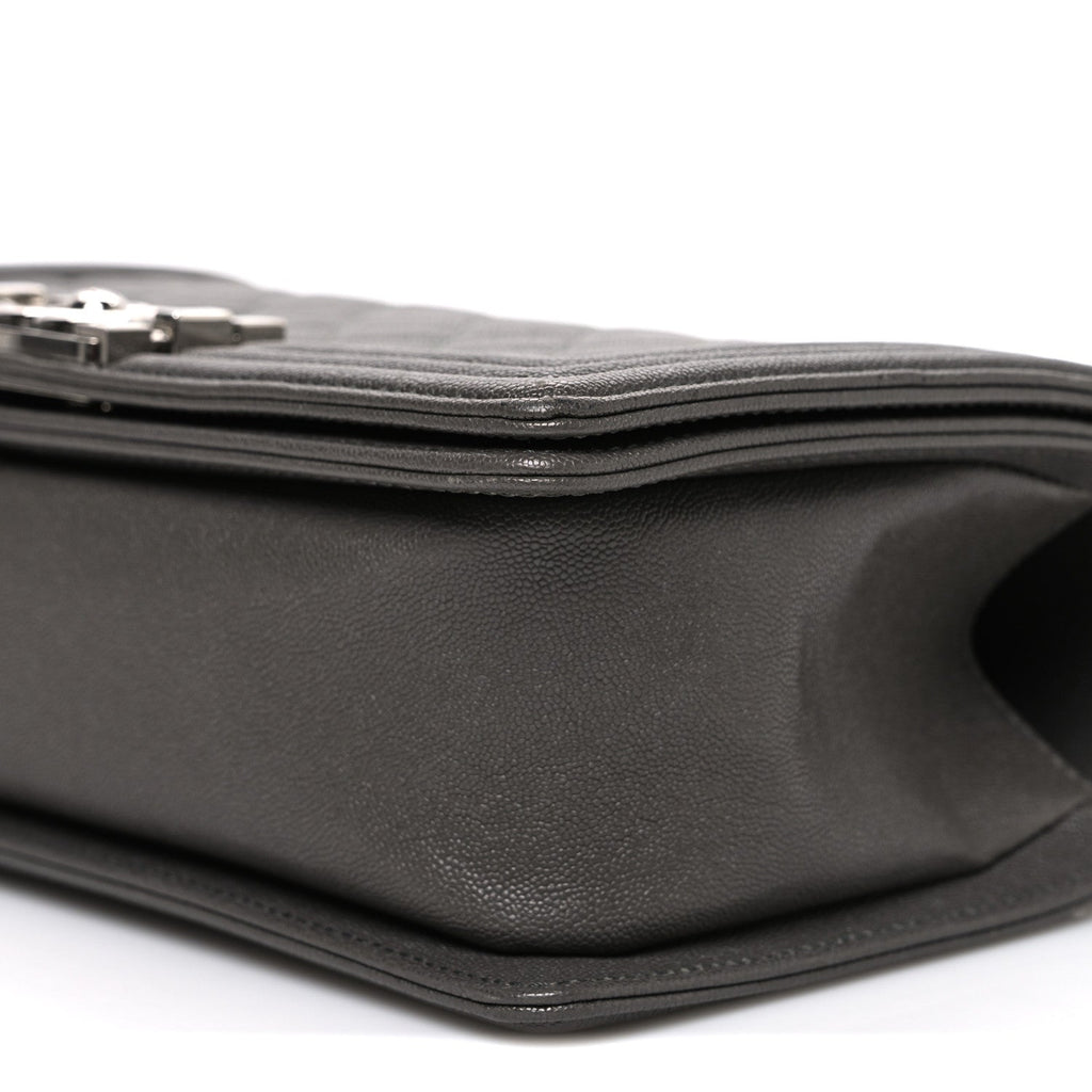 Caviar Quilted Medium Boy Flap Dark Grey