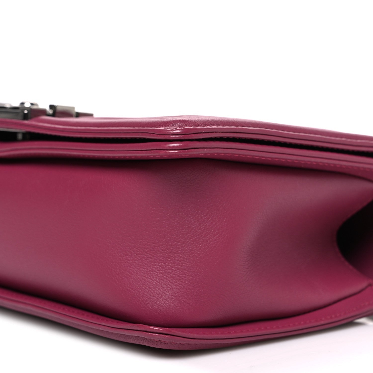 Lambskin Chevron Quilted Medium Boy Flap Dark Pink