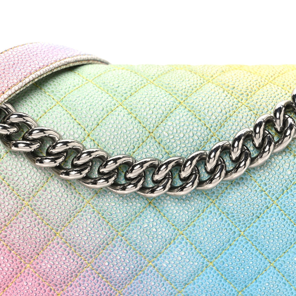 Caviar Quilted Medium Cuba Rainbow Boy Flap Multicolor