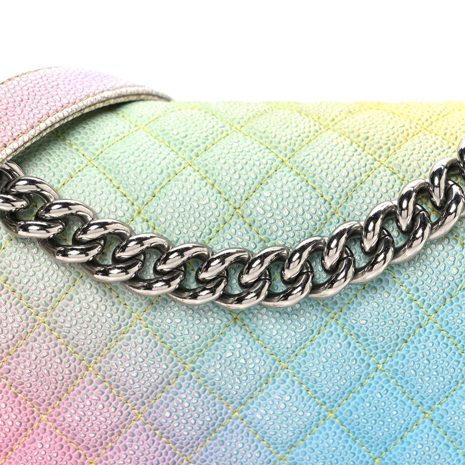 Caviar Quilted Medium Cuba Rainbow Boy Flap Multicolor