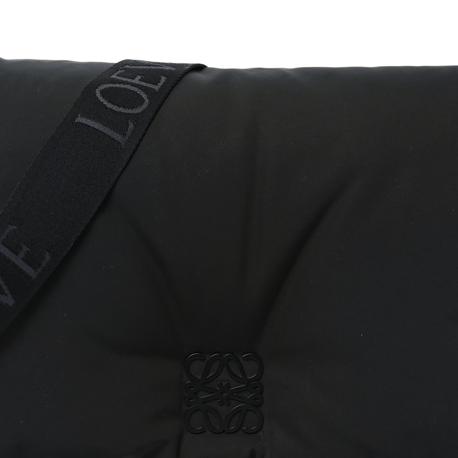 Nylon Medium Goya Puffer Bag Black