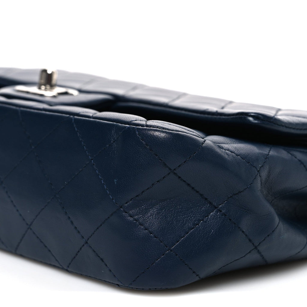Lambskin Quilted Medium Double Flap Navy