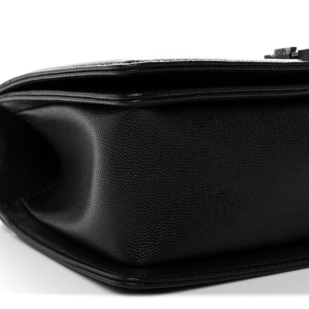 Caviar Quilted Medium Boy Flap Black