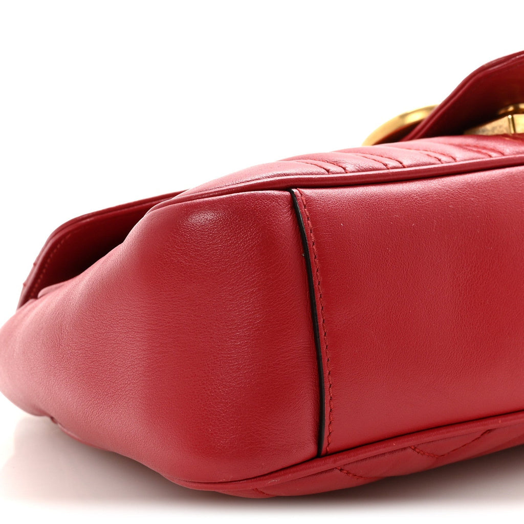 Calfskin Matelasse Small GG Marmont Shoulder Bag Hibiscus Red