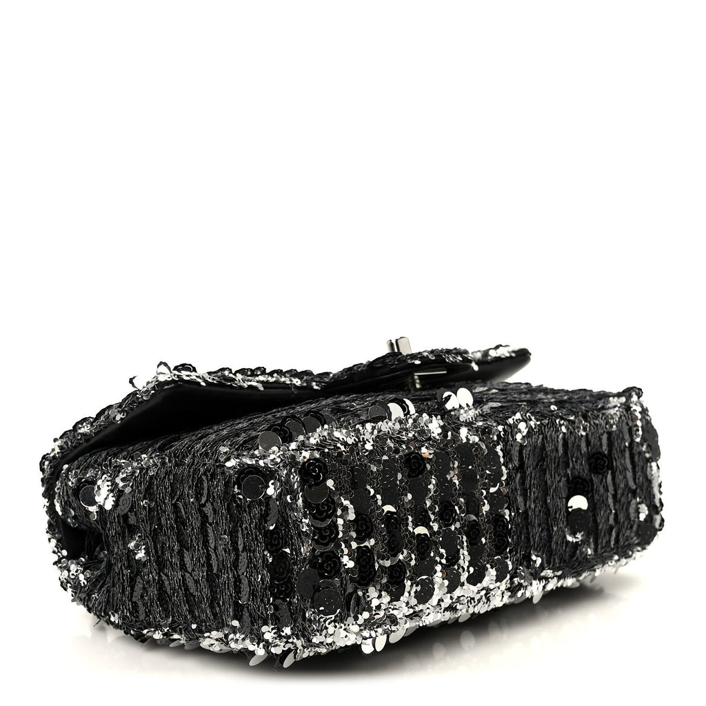 Sequin Camellia Small Single Flap Silver Black