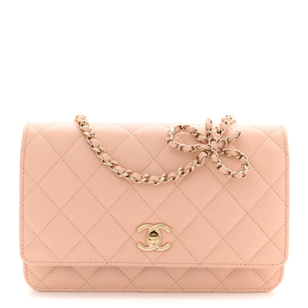 Caviar Quilted CC Turnlock Wallet On Chain WOC Beige
