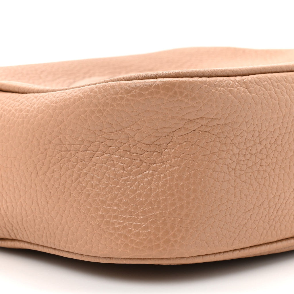 Pebbled Calfskin Small Soho Disco Bag Camelia