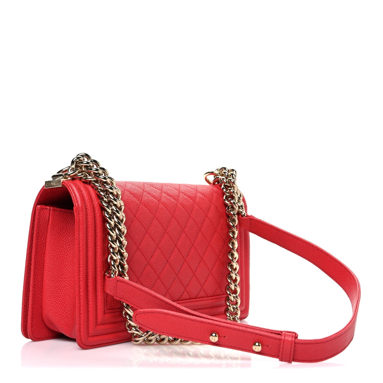 Caviar Quilted Medium Boy Flap Red