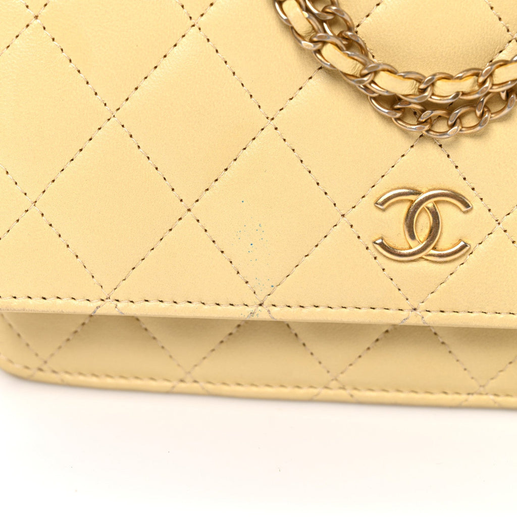 Lambskin Quilted Enamel Wallet On Chain WOC Yellow