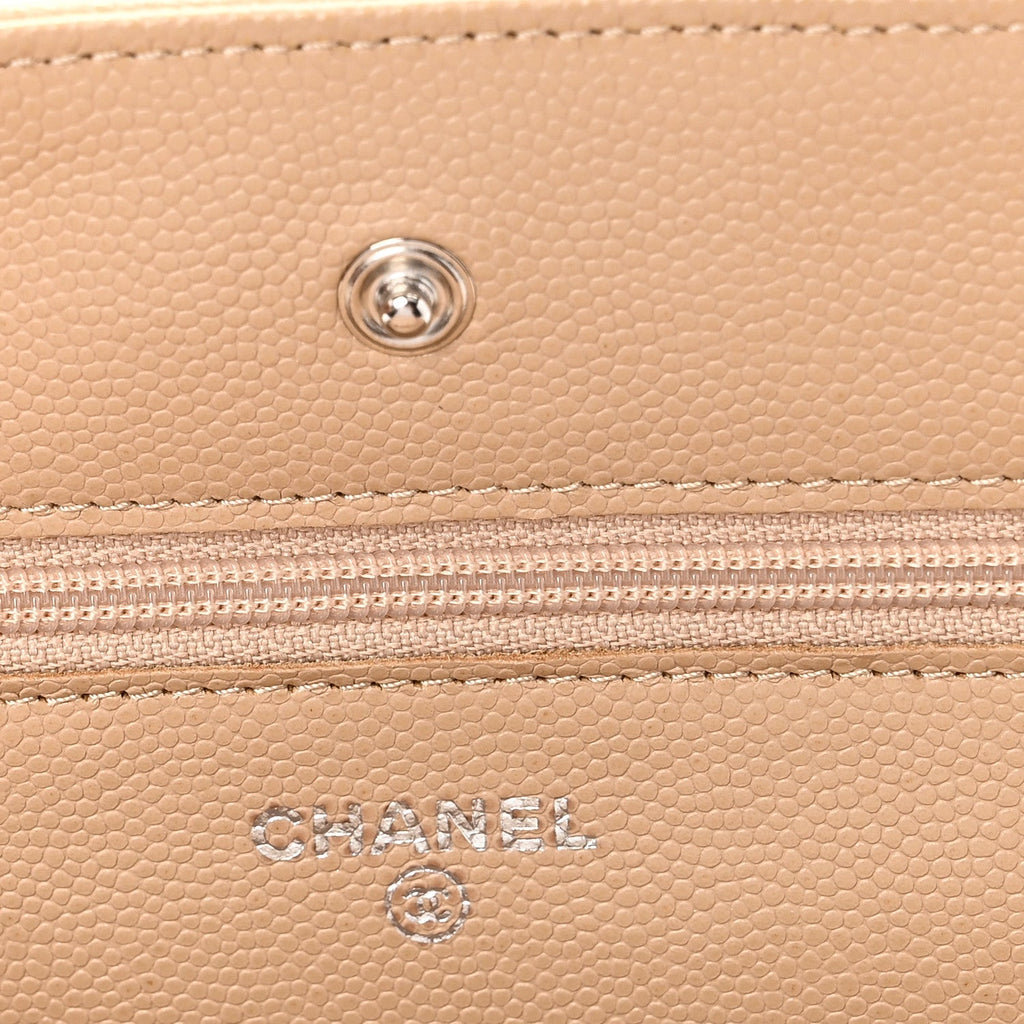 Caviar Quilted Wallet on Chain WOC Beige