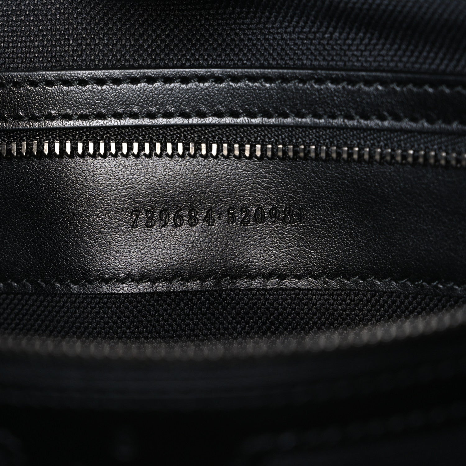 Calfskin Matelasse Monochrome Large GG Marmont Tote Bag Black