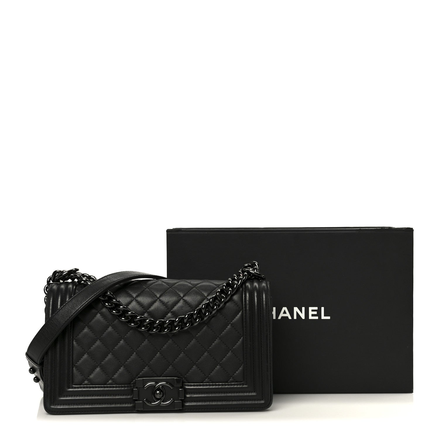 Calfskin Quilted Medium Boy Flap So Black