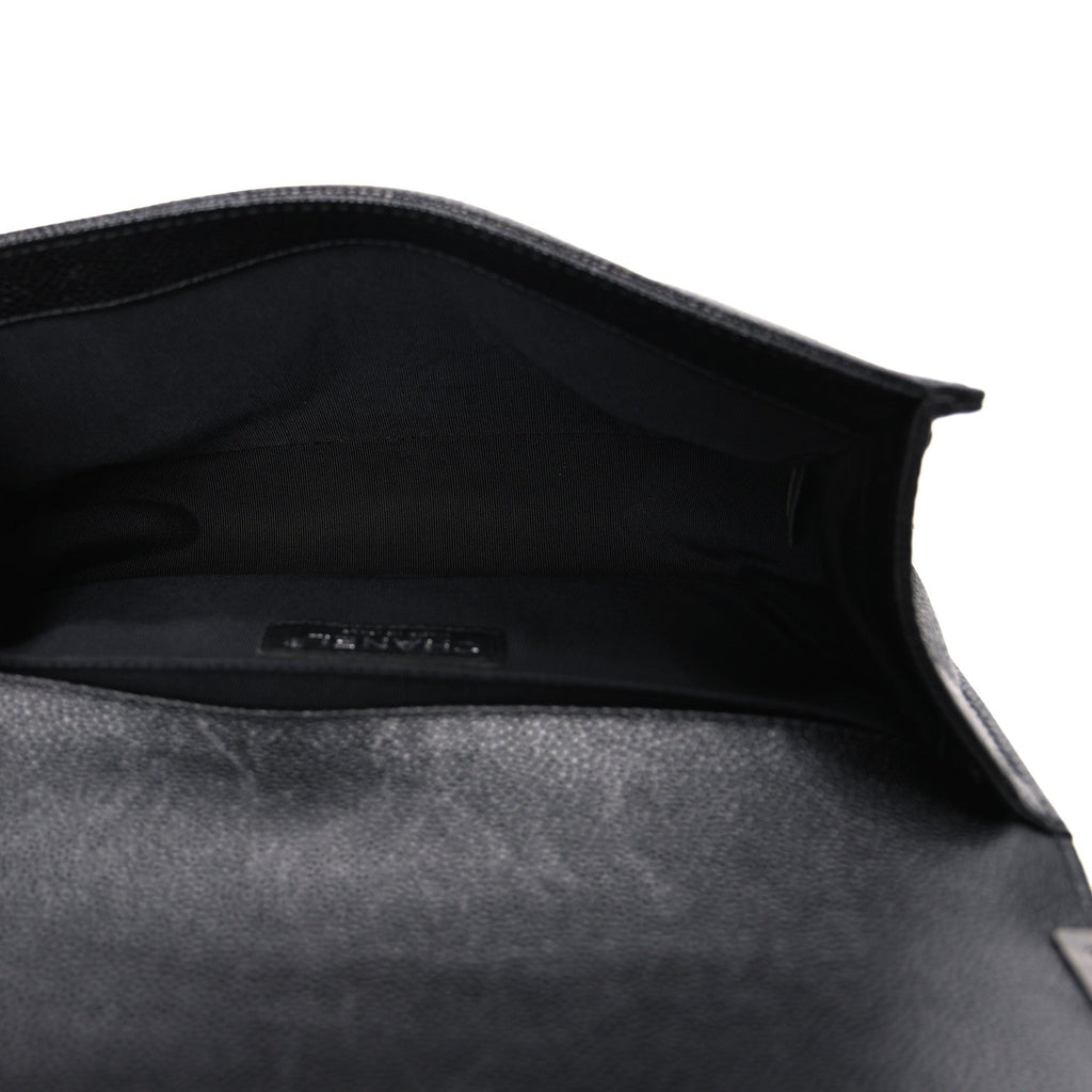 Caviar Quilted Medium Boy Flap Black
