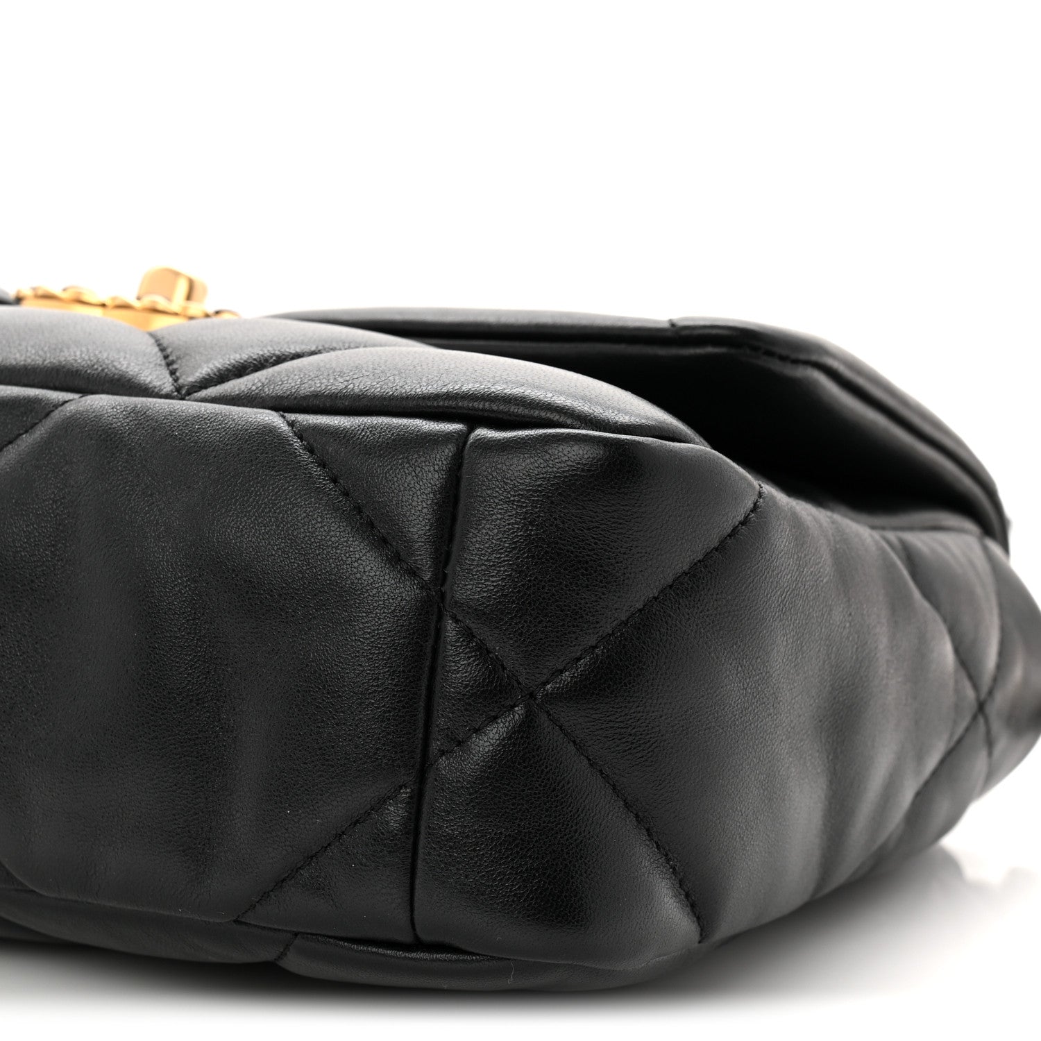 Lambskin Quilted Medium Chanel 19 Flap Black