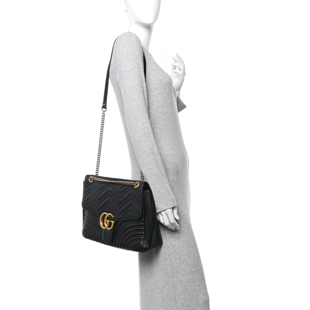 Calfskin Matelasse Large GG Marmont Shoulder Bag Black