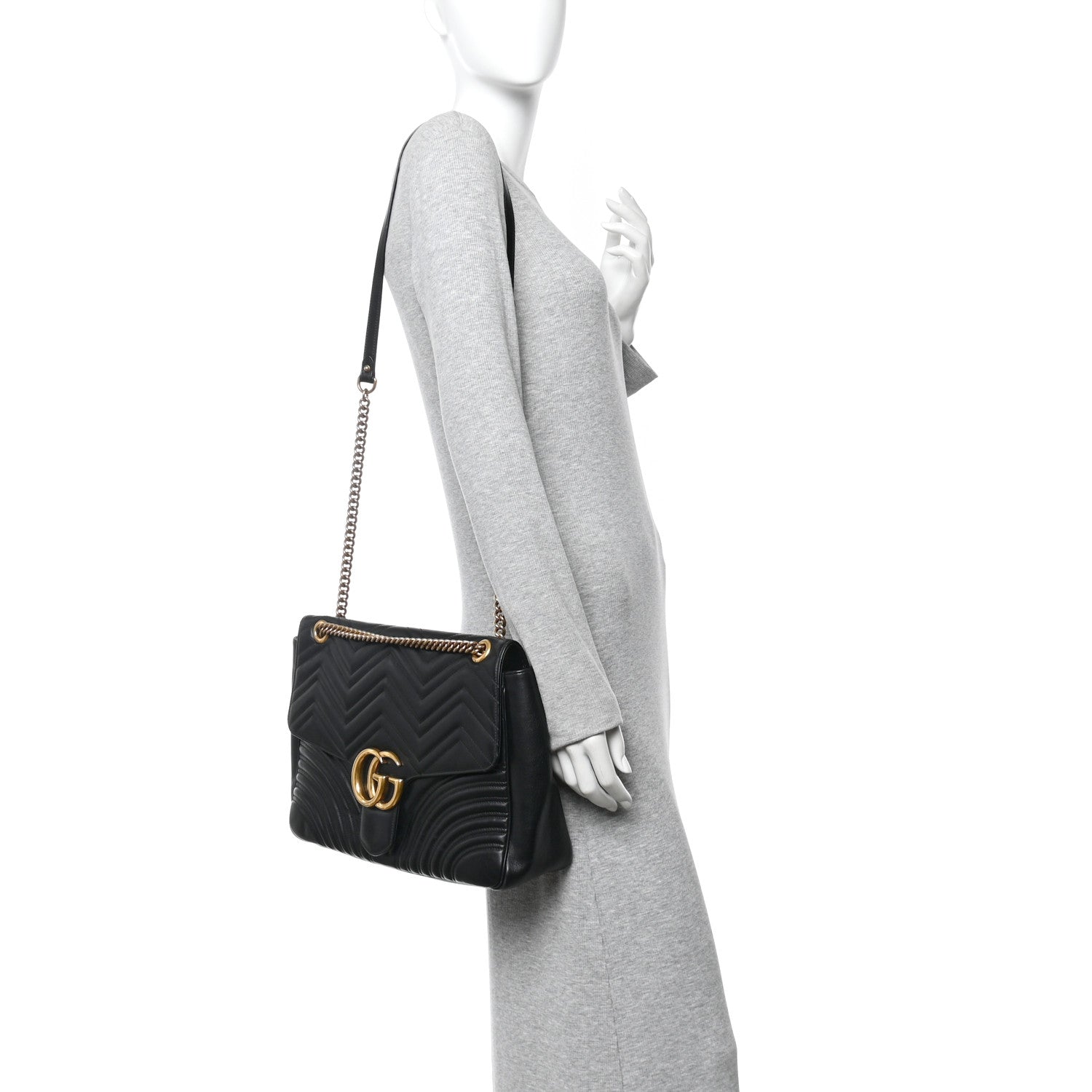 Calfskin Matelasse Large GG Marmont Shoulder Bag Black