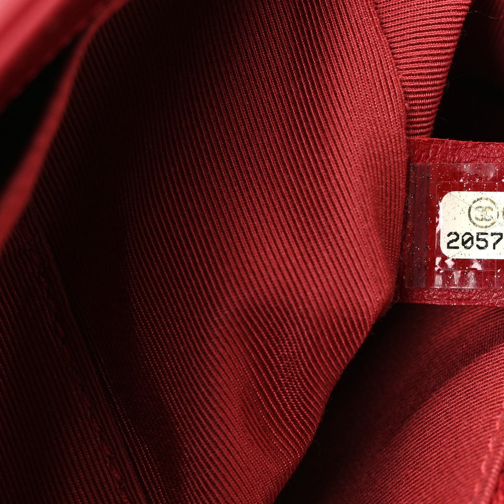 Lambskin Quilted New Medium Boy Flap Red