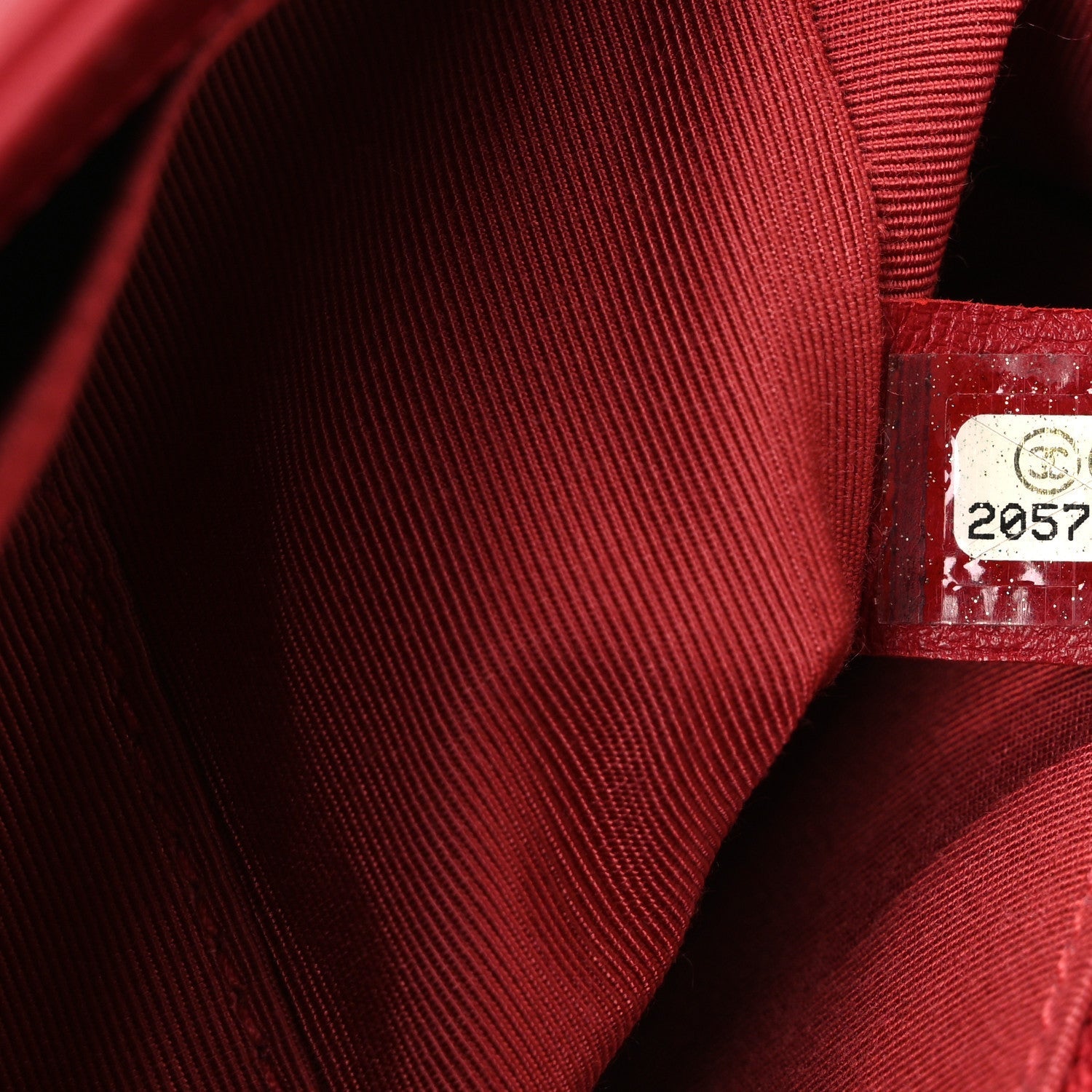 Lambskin Quilted New Medium Boy Flap Red