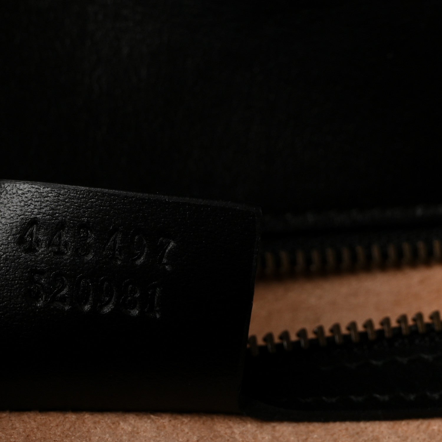 Calfskin Matelasse Small GG Marmont Shoulder Bag Black