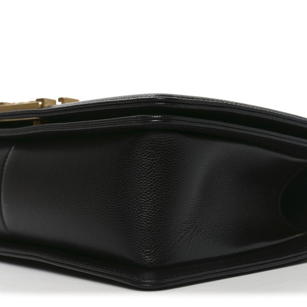 Caviar Quilted Medium Boy Flap Black
