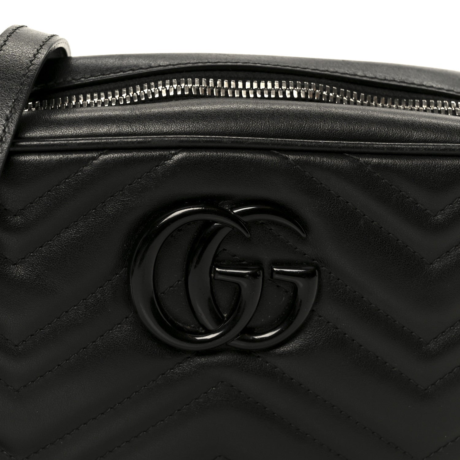 Calfskin Matelasse Monochrome Small GG Marmont Chain Shoulder Bag Black