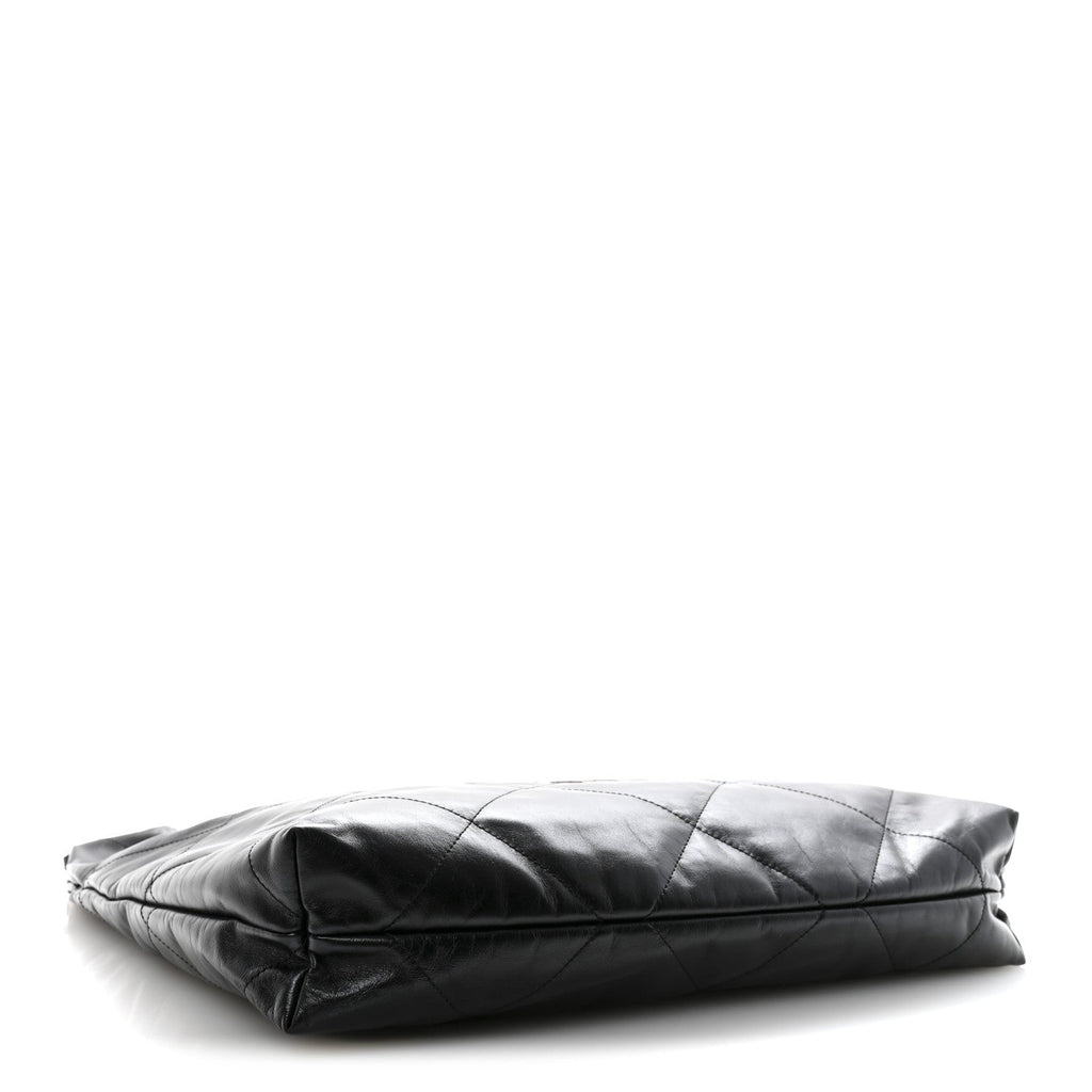 Shiny Calfskin Quilted Chanel 22 Black