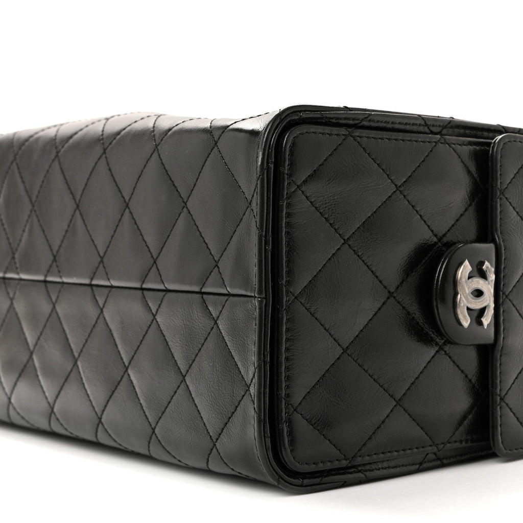 Shiny Crumpled Calfskin Quilted Small Chanel 25 Handbag Black