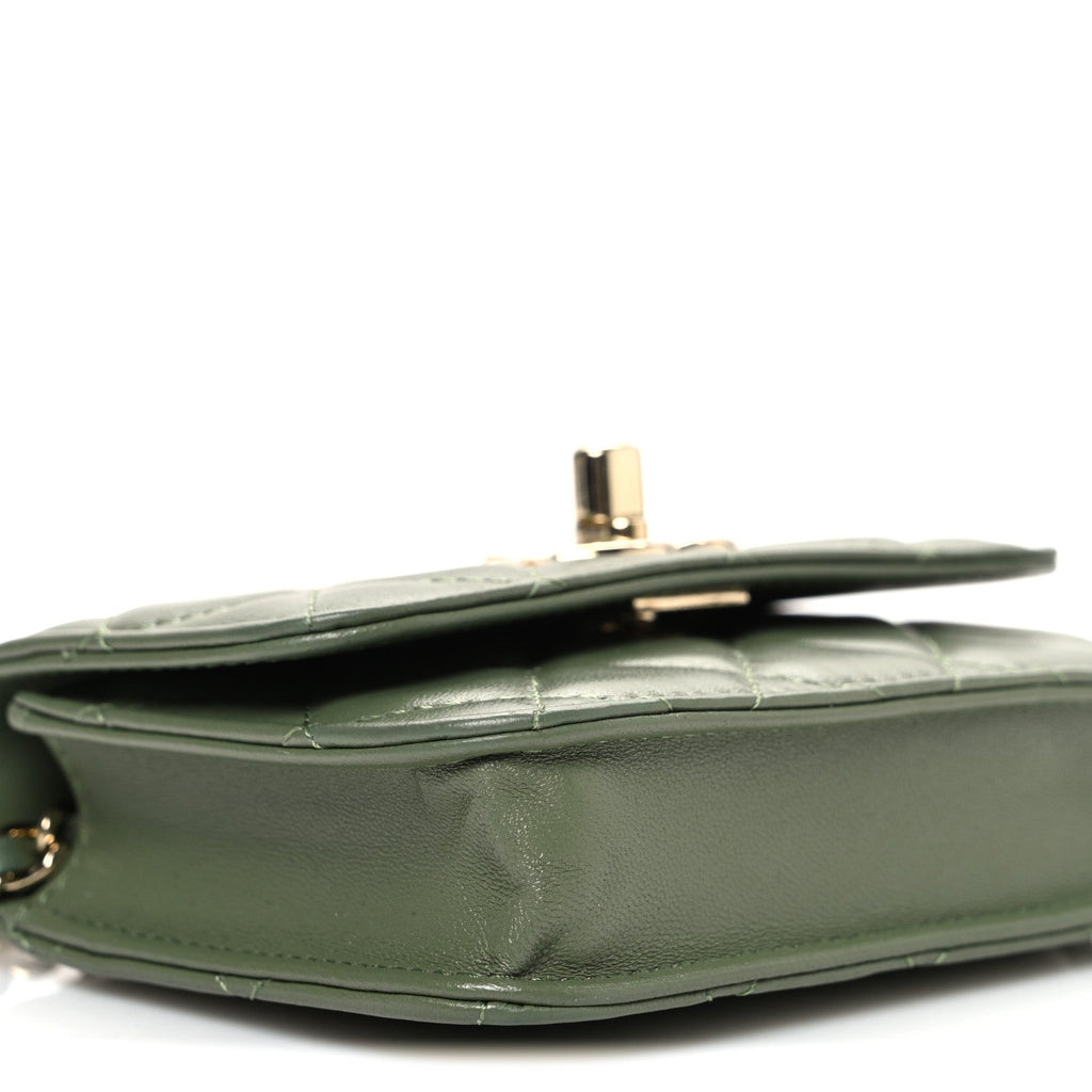 Lambskin Quilted Trendy CC Card Holder On Chain Green