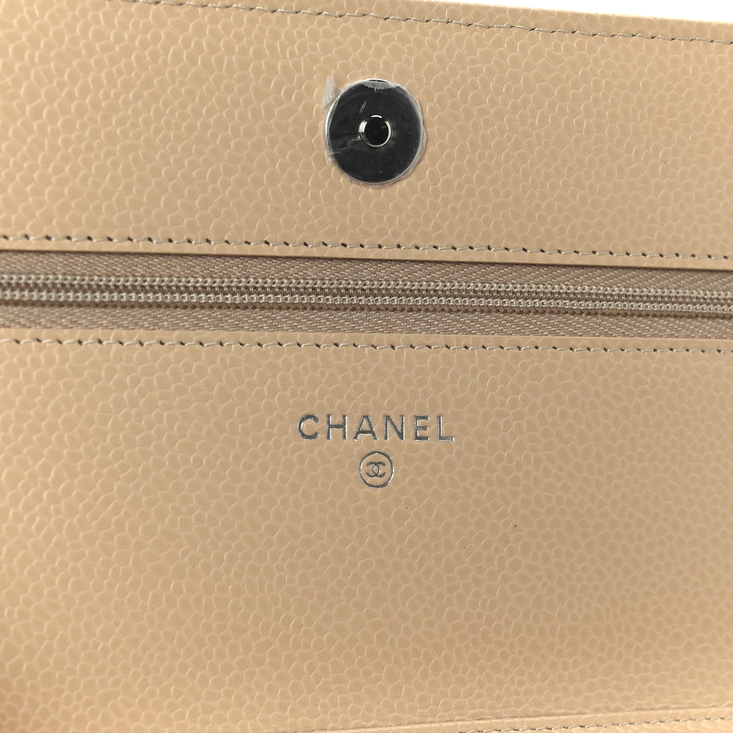 Caviar Quilted Wallet on Chain WOC Beige
