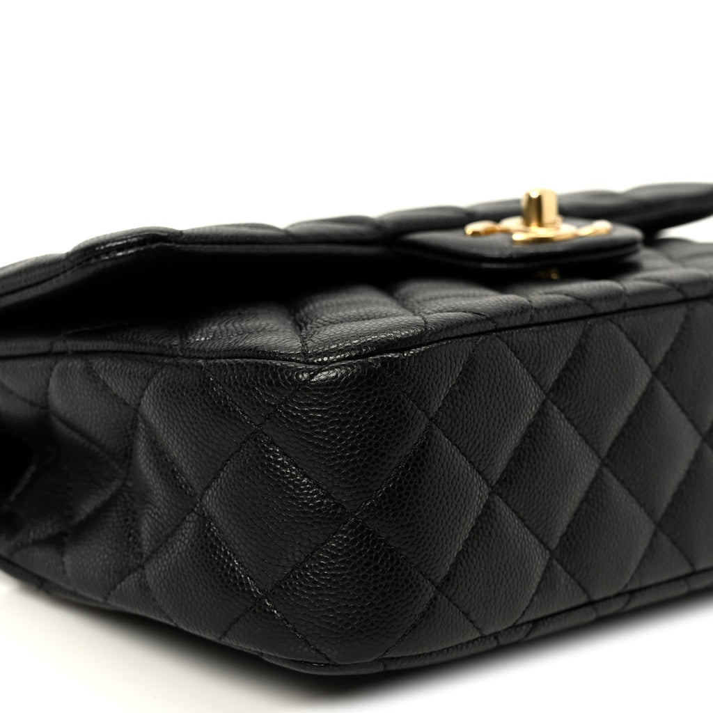 Caviar Quilted Small Handy CC Flap Black