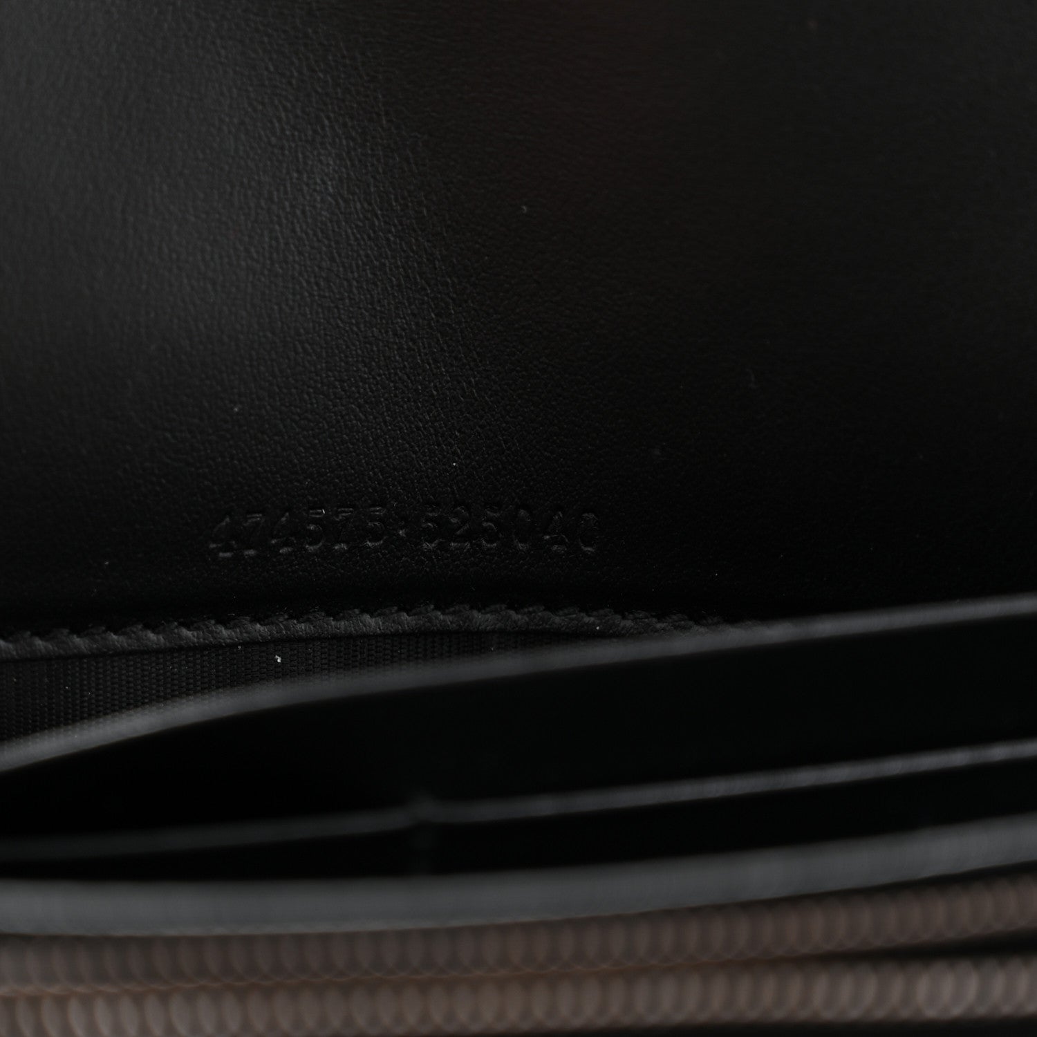 Calfskin Matelasse GG Marmont Chain Wallet Black