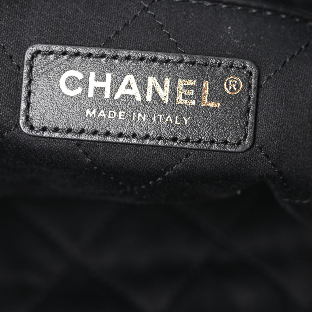 Shiny Calfskin Quilted Small Chanel 22 Black