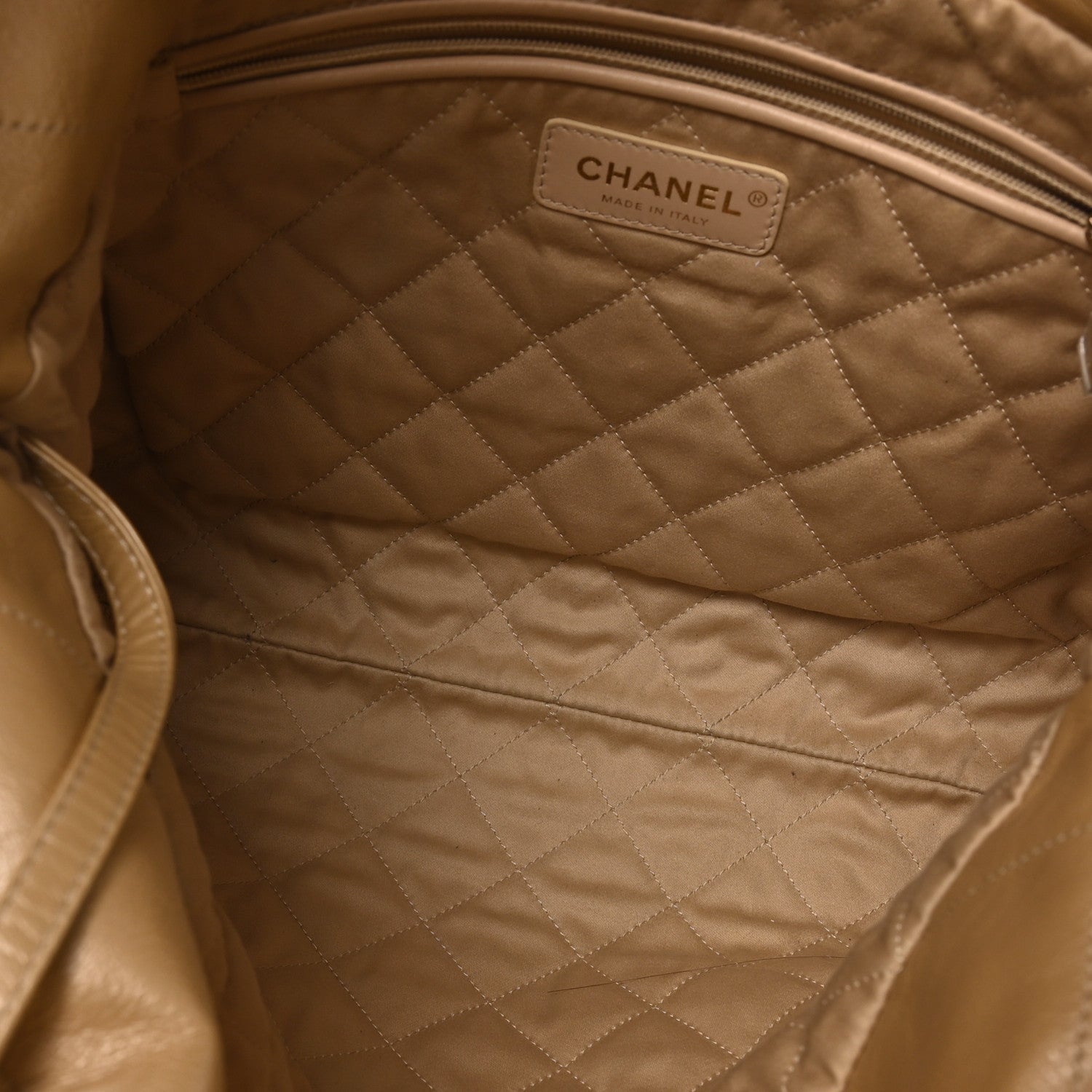 Metallic Calfskin Quilted Small Chanel 22 Light Gold