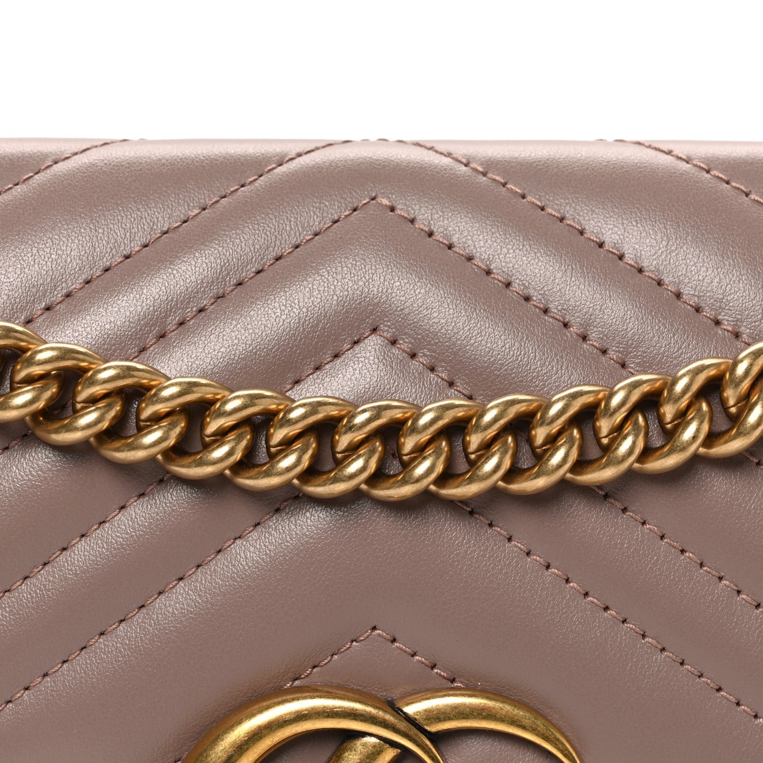 Calfskin Matelasse Small GG Marmont Shoulder Bag Porcelain Rose