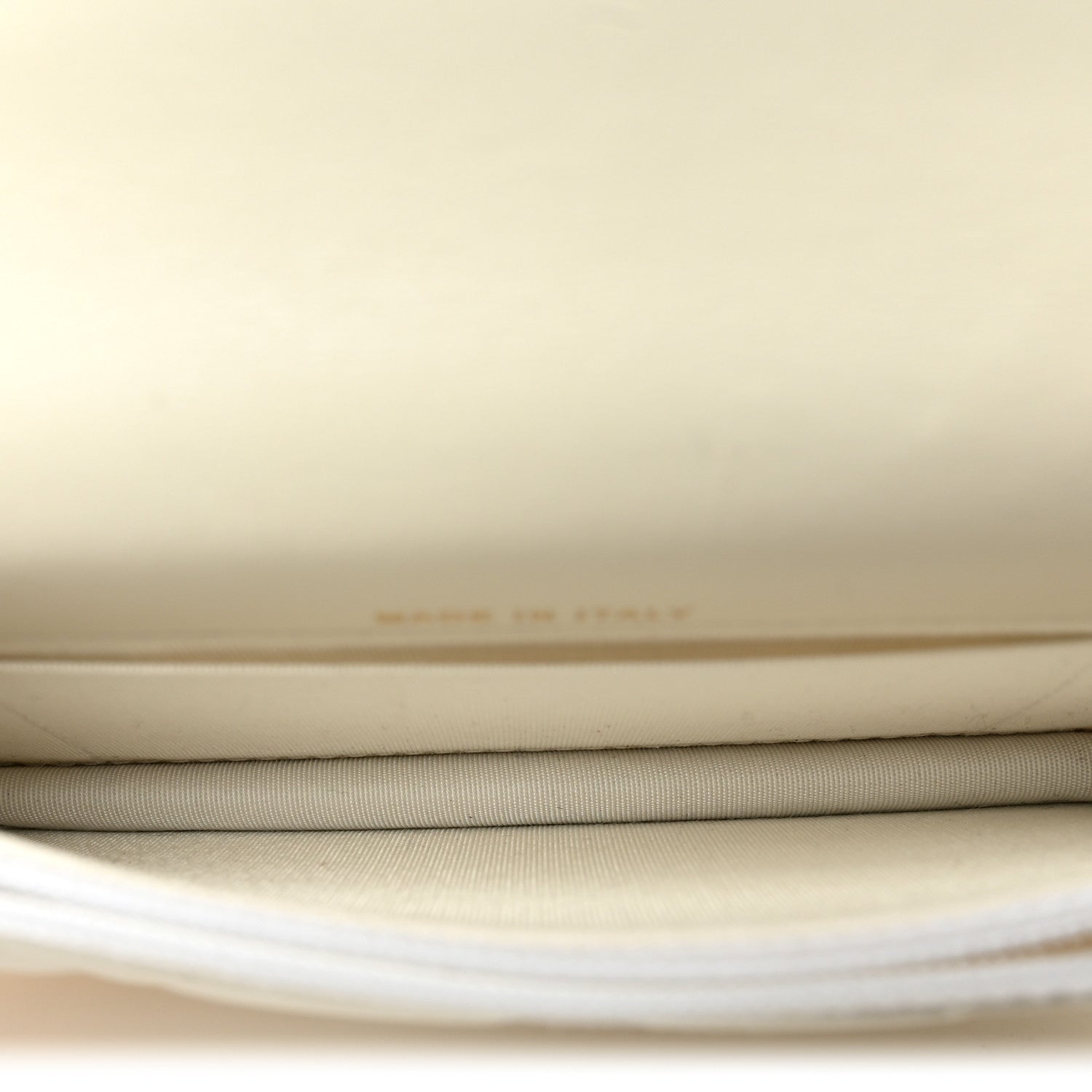 Calfskin Quilted Mini Maxi Pearls Wallet On Chain WOC White