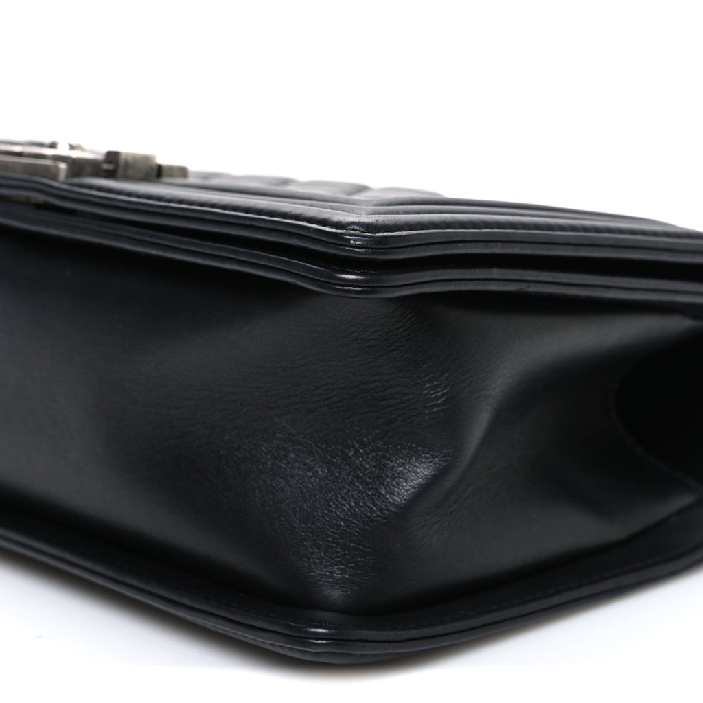 Lambskin Quilted Medium Boy Flap Black