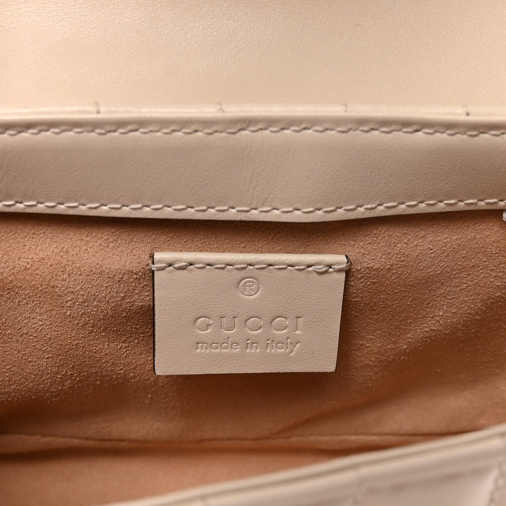 Calfskin Matelasse Aria Super Mini GG Marmont Shoulder Bag Mystic White