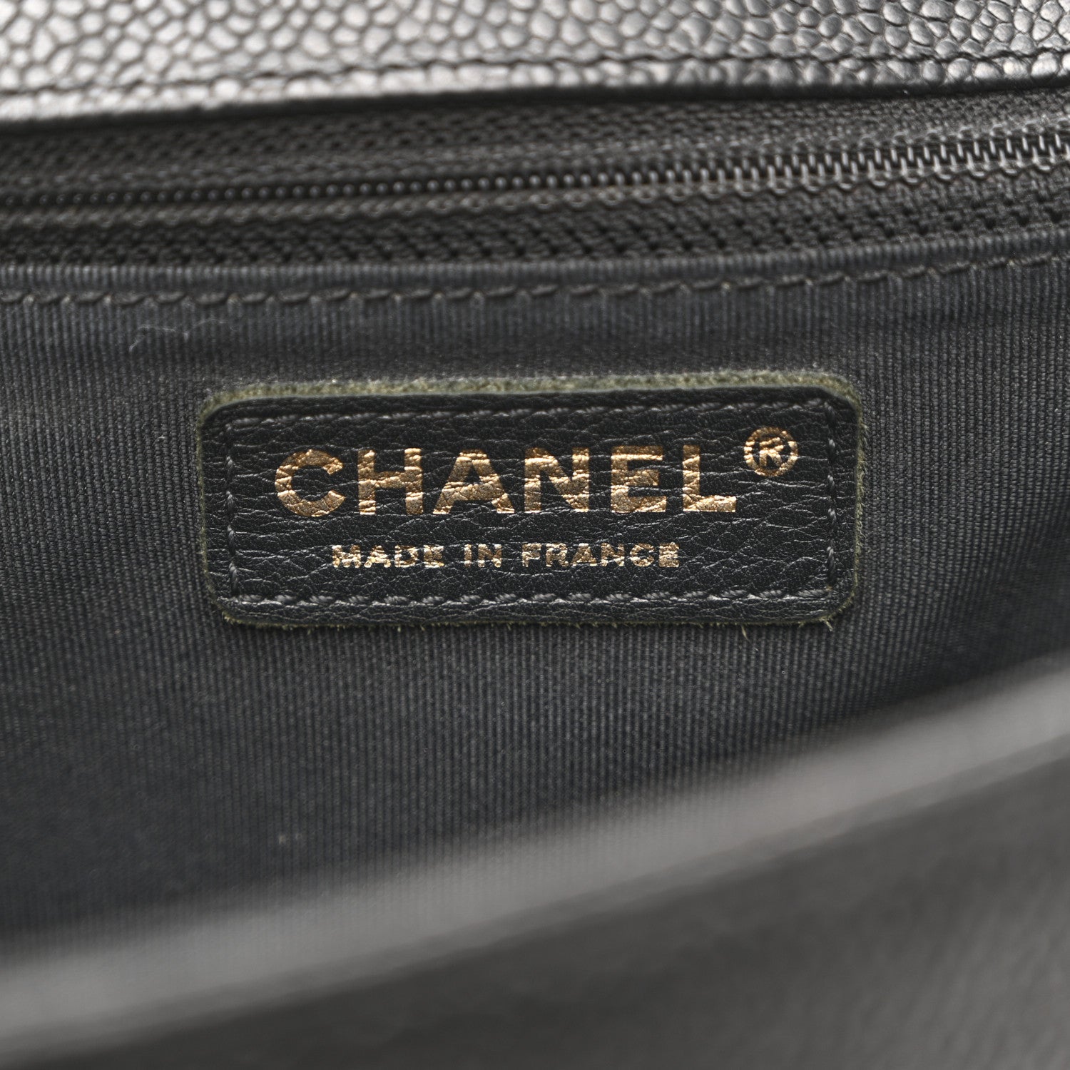 Caviar Quilted New Medium Boy Flap Black